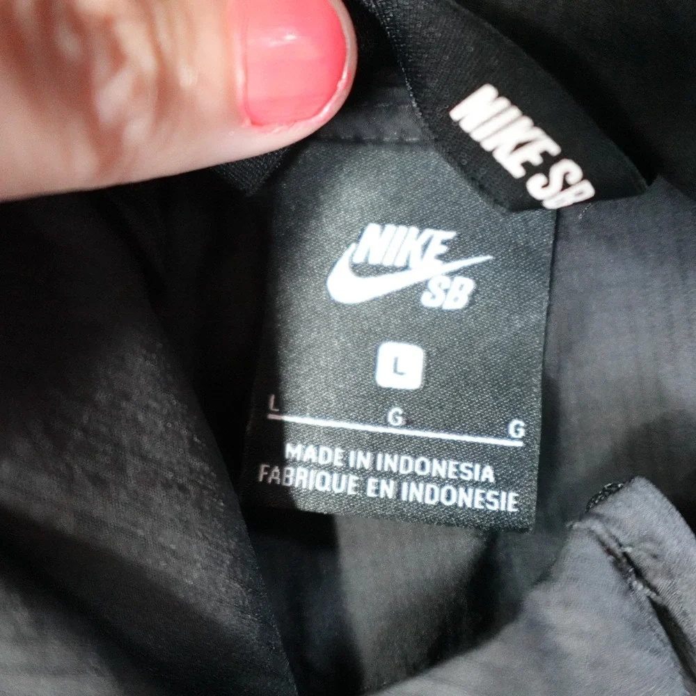 Nike SB Packable Anorak Jacket Mens Large Black Hooded Windbreaker CT5326